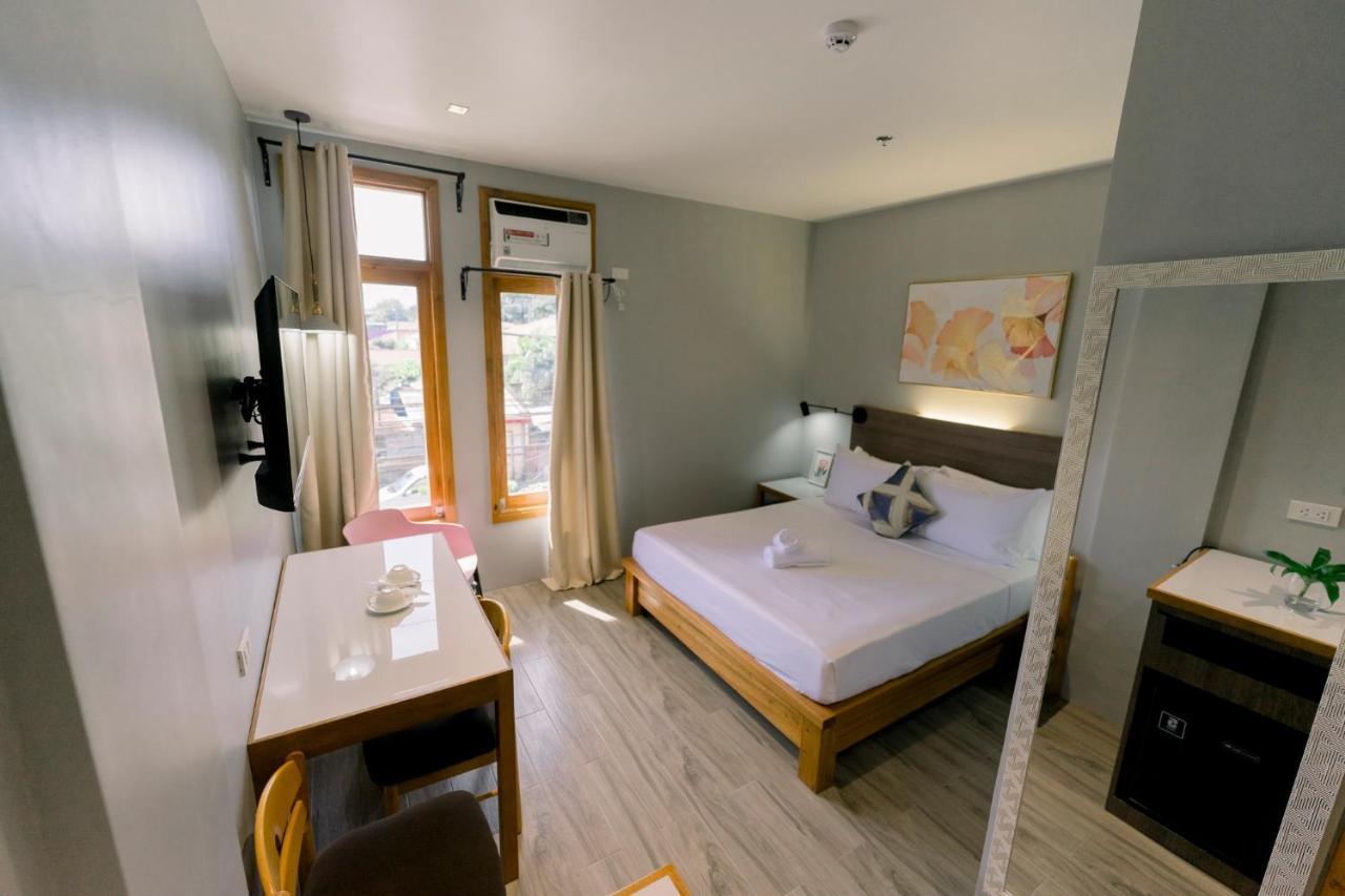 Madonna Hometel And Suites New Pandan Panabo Bagian luar foto