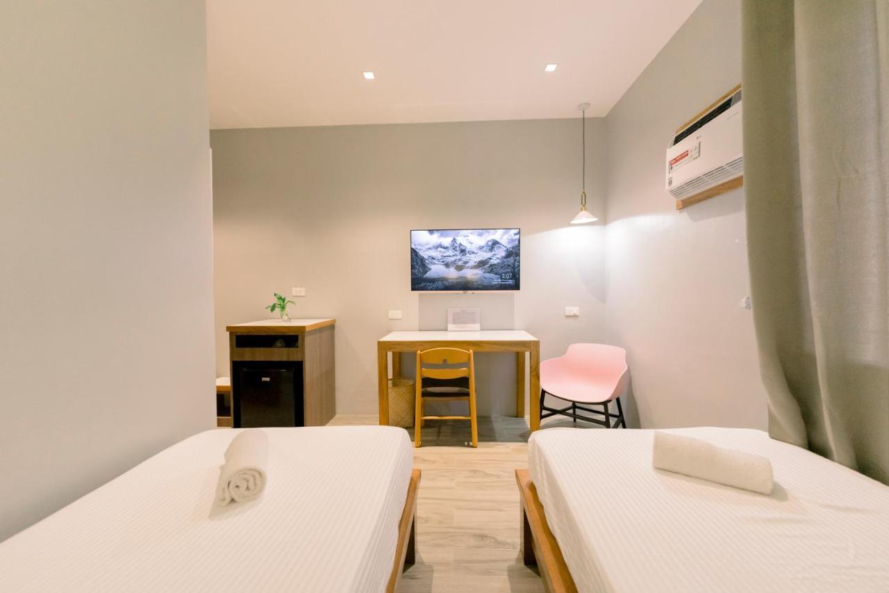 Madonna Hometel And Suites New Pandan Panabo Bagian luar foto